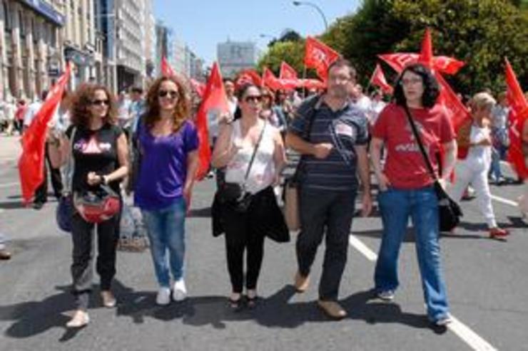 Traballadoras do telemarketing nunha manifestación na Coruña
