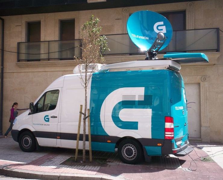 Unidade móbil da Televisión de Galicia (TVG) 