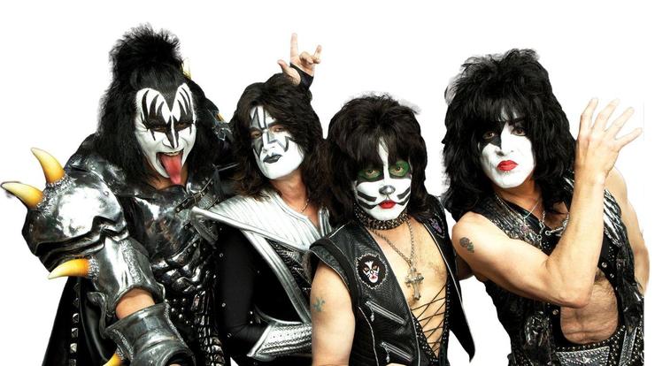 A banda de rock Kiss.