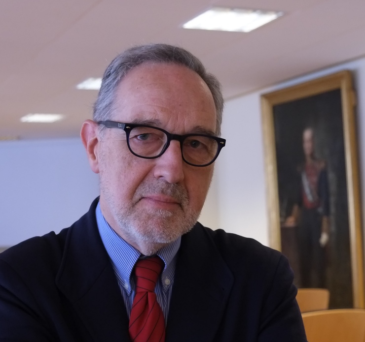 Antonio-Carlos Pereira Menaut, profesor de Dereito Constitucional Español e da Unión Europea / Alfonso Pontes