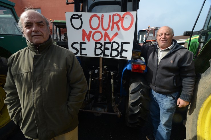 Protesta de agricultores de Bergantiños contra a mina de ouro de Corcoesto / Europa Press