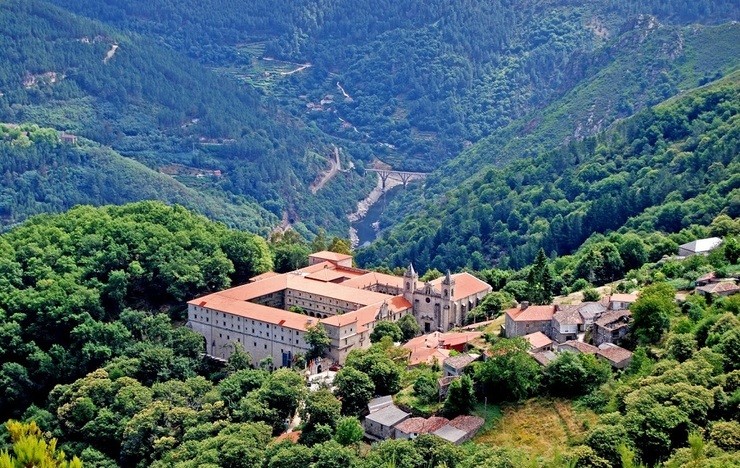 Mosteiro de Santo Estebo de Ribas de Sil / turismo.gal
