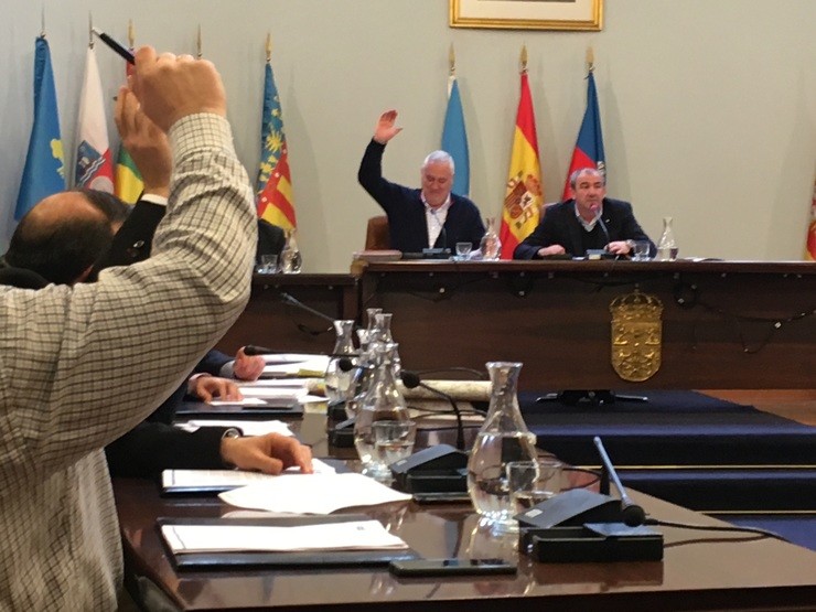 O ex socialista Manuel Martínez vota co PP na Deputación de Lugo