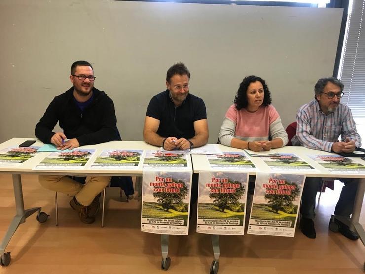 Rolda de prensa de presentación da manifestación de 'Por un monte galego con futuro' que celebrará o 20 de outubro en Santiago. CIG 
