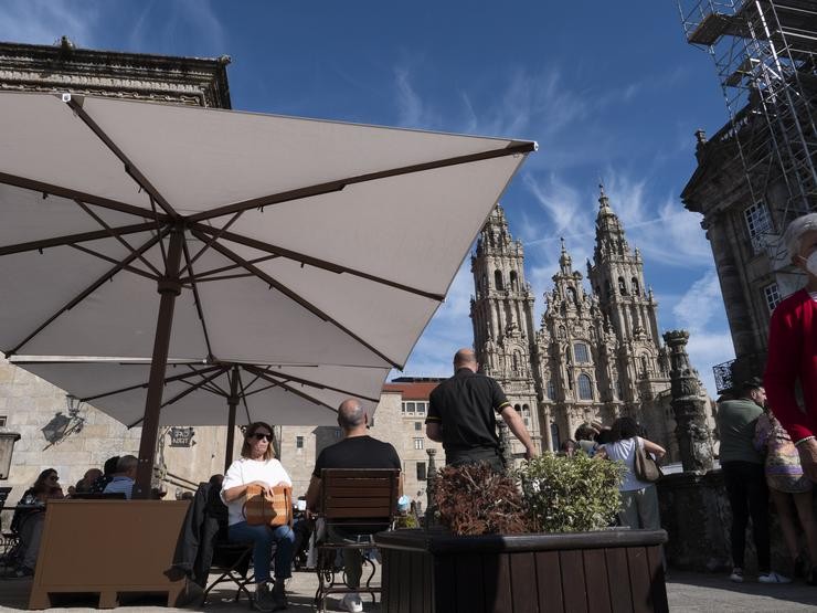 A terraza dun bar, na praza do Obradoiro / César Argina - Europa Press