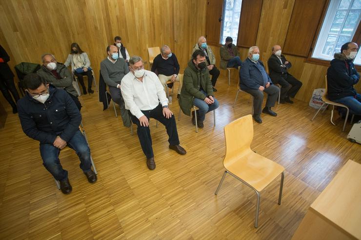Acusados sentados na Audiencia Provincial de Lugo durante a segunda sesión do xuízo pola Operación Pokémon, en Lugo, a 25 de febreiro de 2021 