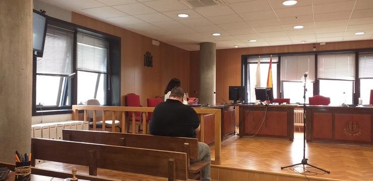 Un veciño de Vigo nun xuízo por posesión de pornografía infantil