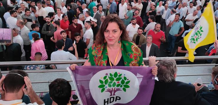 A portavoz do BNG en Europa, Ana Miranda, no 5º Congreso do Partido Democrático dos Pobos - HDP, principal formación kurda en Turquía 