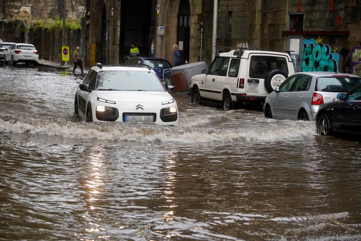 Imaxe de arquivo da inundación dunha estrada en Galicia.. Javier Vázquez - Europa Press / Europa Press