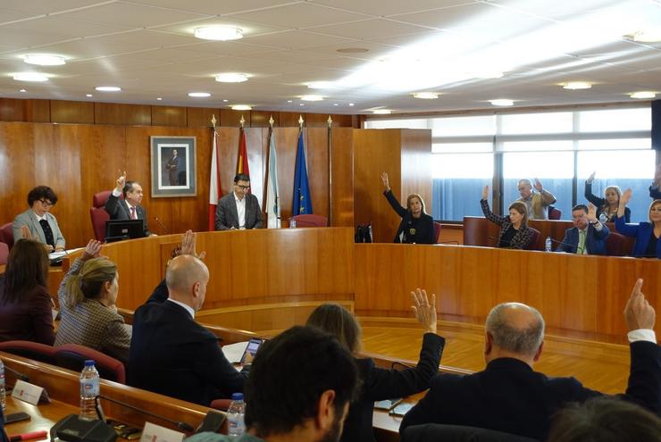 Pleno do Concello de Vigo, no que se aprobaron os orzamentos municipais para 2024, a 23 de novembro de 2023 