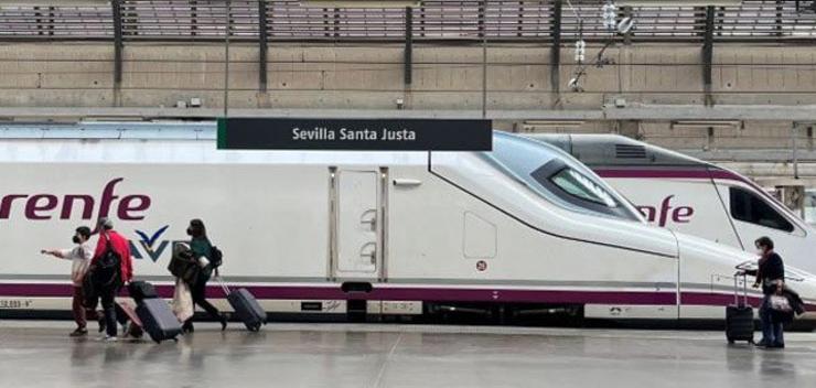 Renfe incorpora dous trens AVE máis entre Madrid e Sevilla a partir do 23 de xaneiro / RENFE - Arquivo