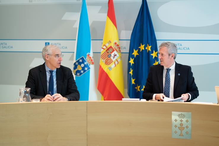 Rueda e Francisco Conde na rolda de prensa posterior ao Consello da Xunta.. DAVID CABEZÓN @ XUNTA DE GALICIA / Europa Press