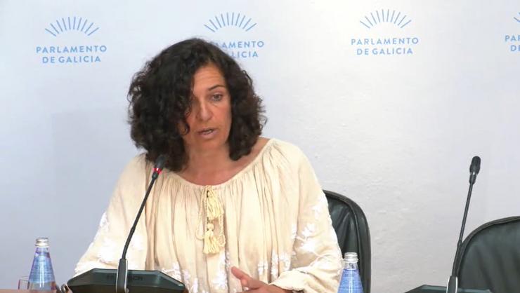 A presidenta de Portos de Galicia, Susana Linguas, na Comisión 8ª, de Pesca e Marisqueo, do Parlamento de Galicia.. CAPTURA 