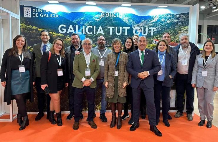 A directora de Turismo de Galicia, Nava Castro, xunto a representantes do sector na Comunidade na Feira Internacional de Turismo de Berlín.. XUNTA 