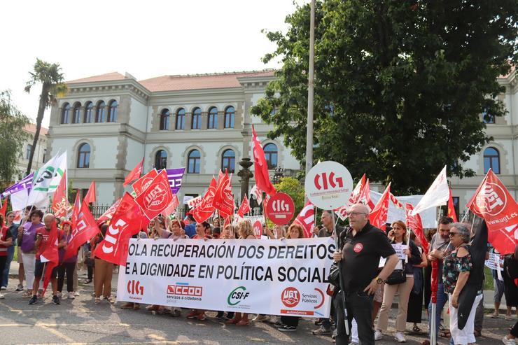 Protesta de persoal das residencias que dependen de Política Social. CIG / Europa Press