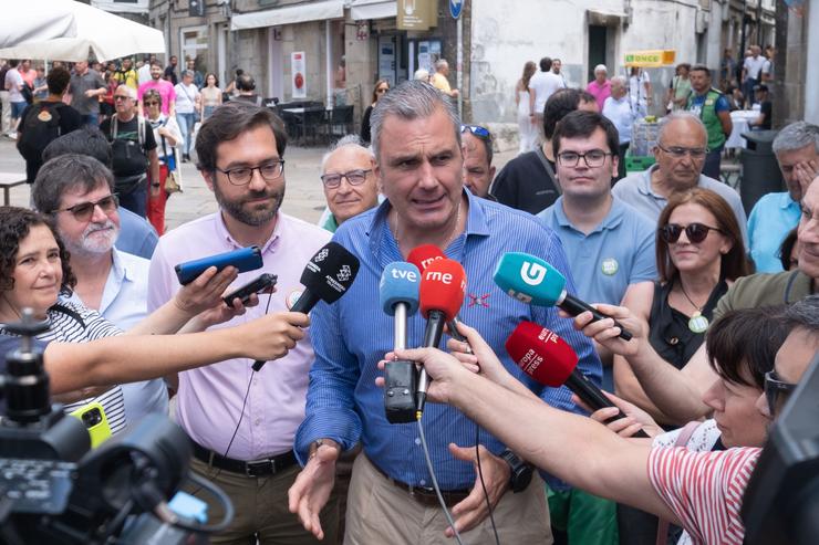 Ortega Smith (Vox) atende aos medios en Santiago de Compostela.. CÉSAR ARXINA / EUROPA PRESS / Europa Press