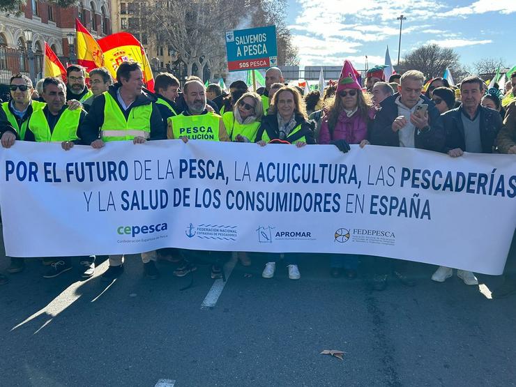 Representantes do sector pesqueiro durante a manifestación agraria de Madrid. CEPESCA 